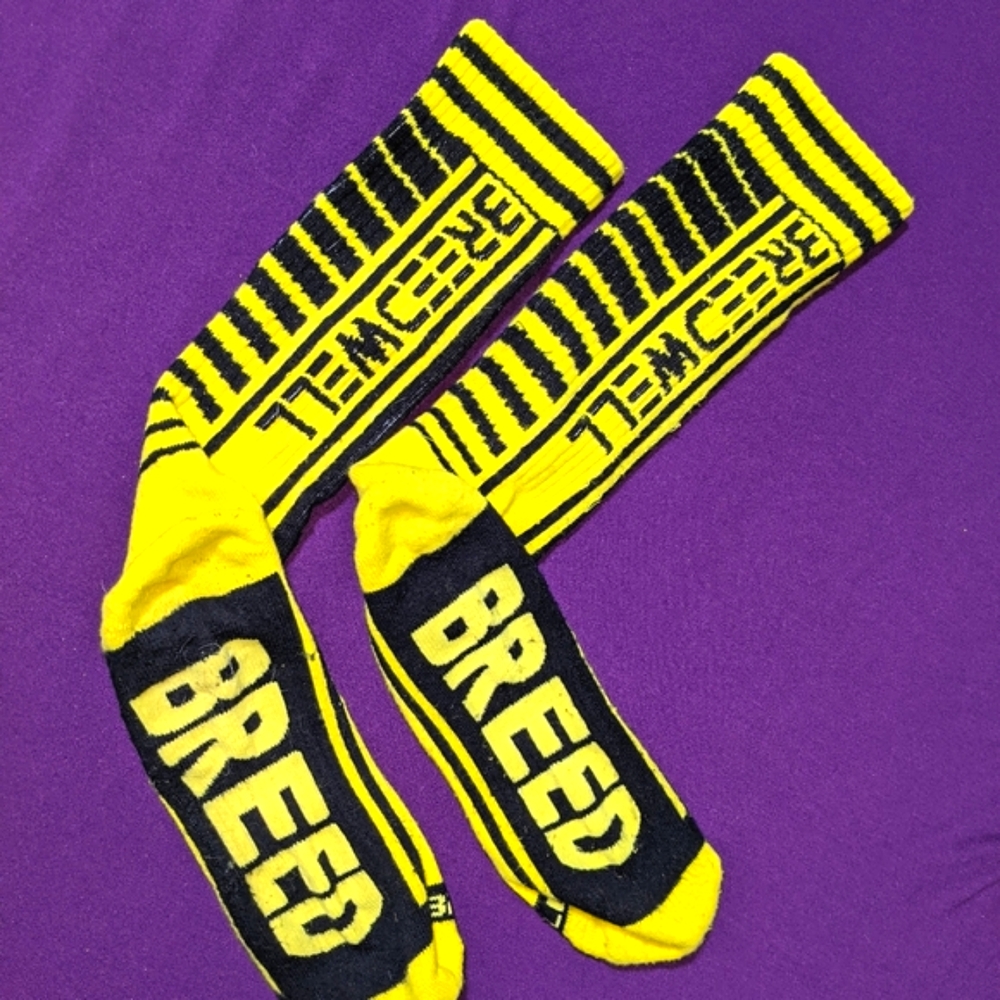 Breedwell below the knee socks yellow